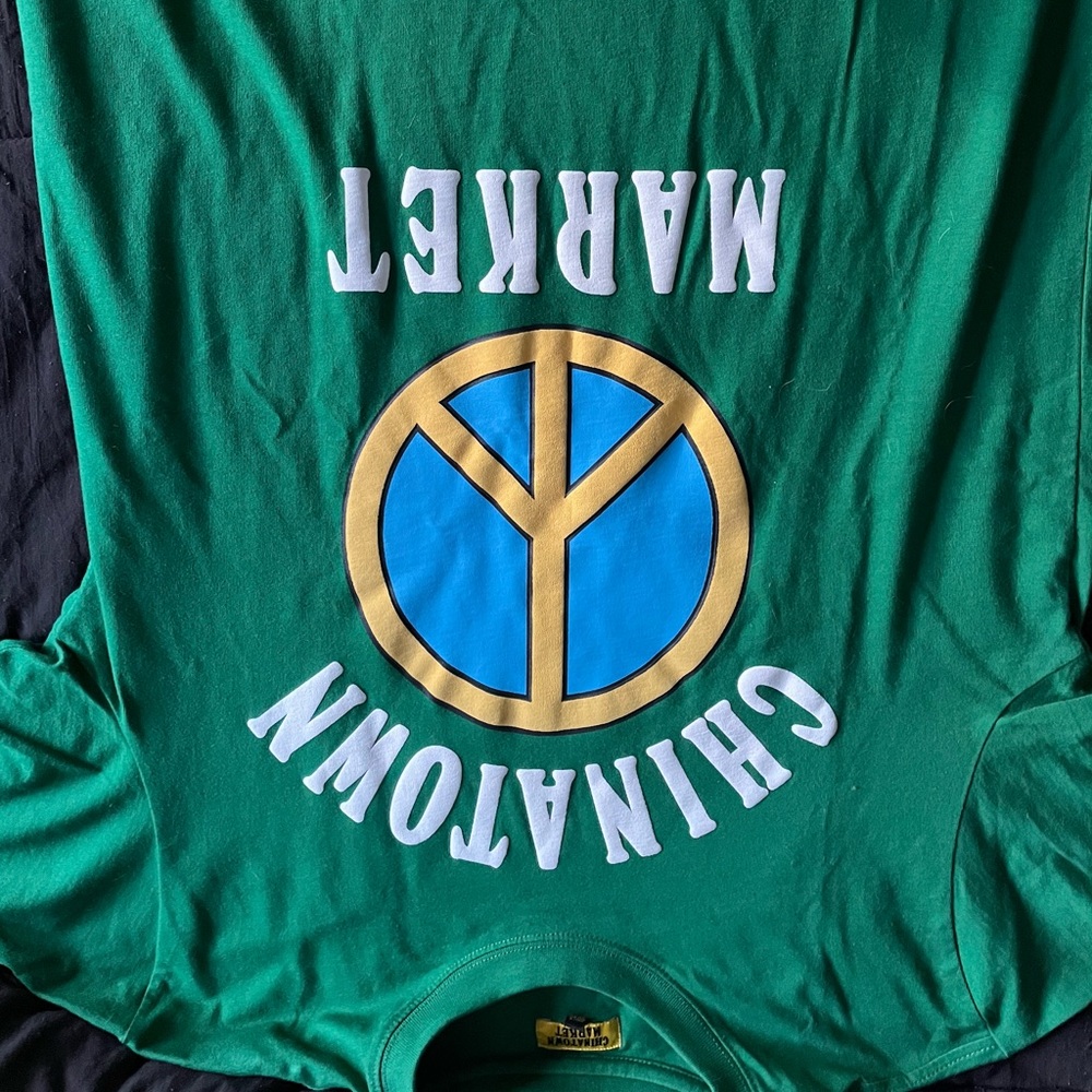 Chinatown Market Tshirt Size Large